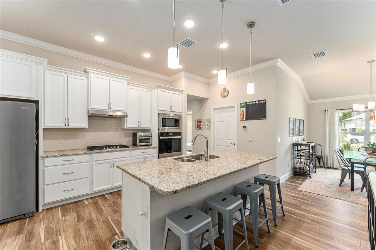 1724 E Gate Dancer Circle, Inverness, FL 34453 Photo