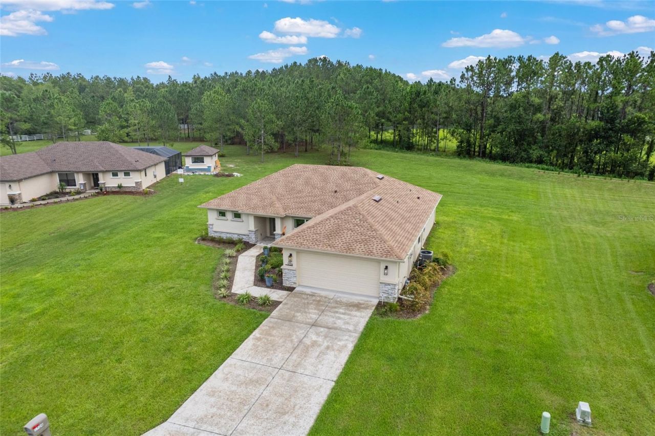 1724 E Gate Dancer Circle, Inverness, FL 34453 Photo