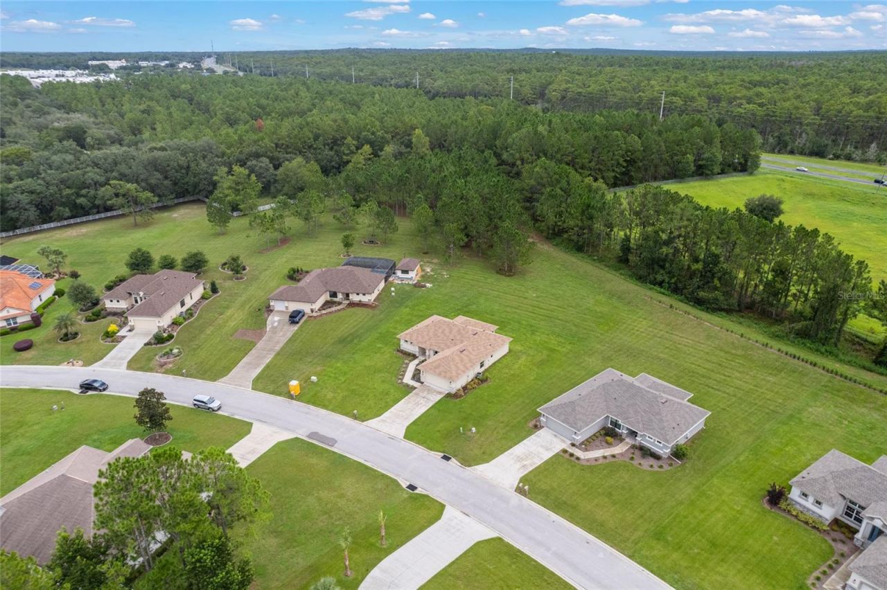 1724 E Gate Dancer Circle, Inverness, FL 34453 Photo