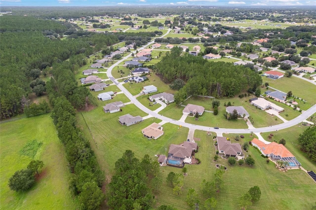 1724 E Gate Dancer Circle, Inverness, FL 34453 Photo