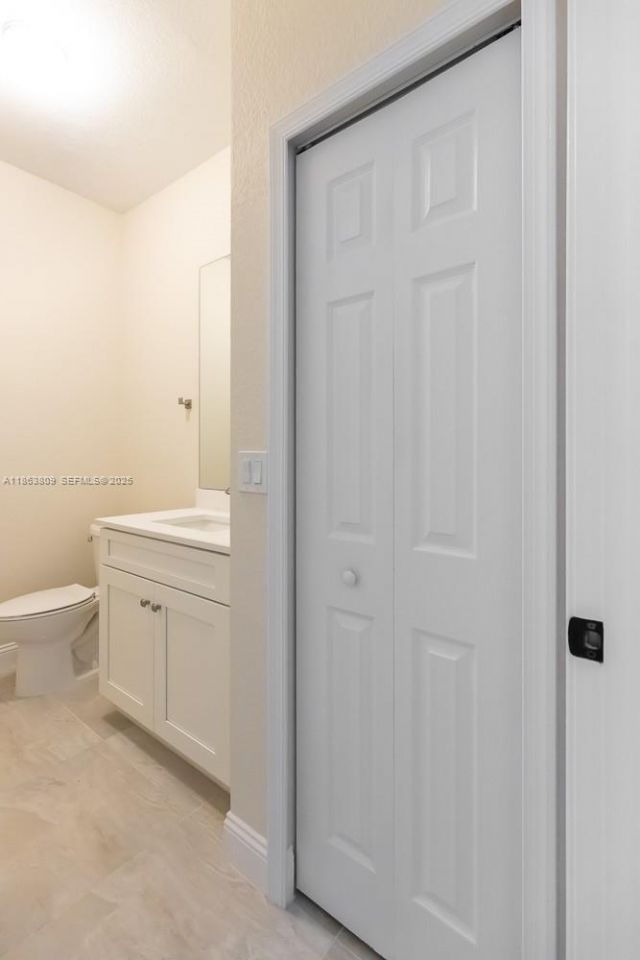 5400 NW 57th Ct, Tamarac, FL 33319 Photo