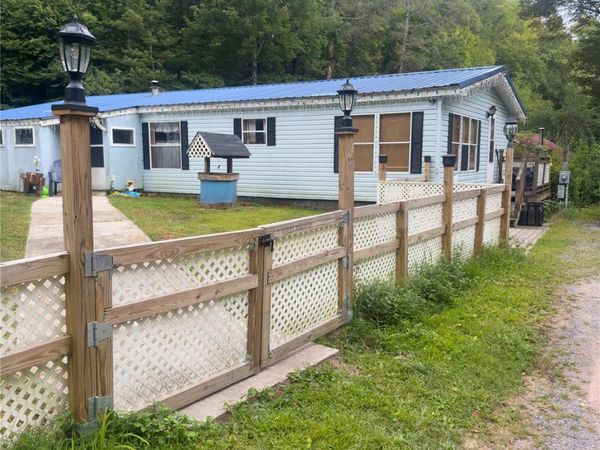 1 Lake View Drive, Grahamsville, NY 12788