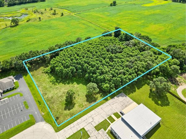 Lot 3 Gillette Street, Pardeeville, WI 53954