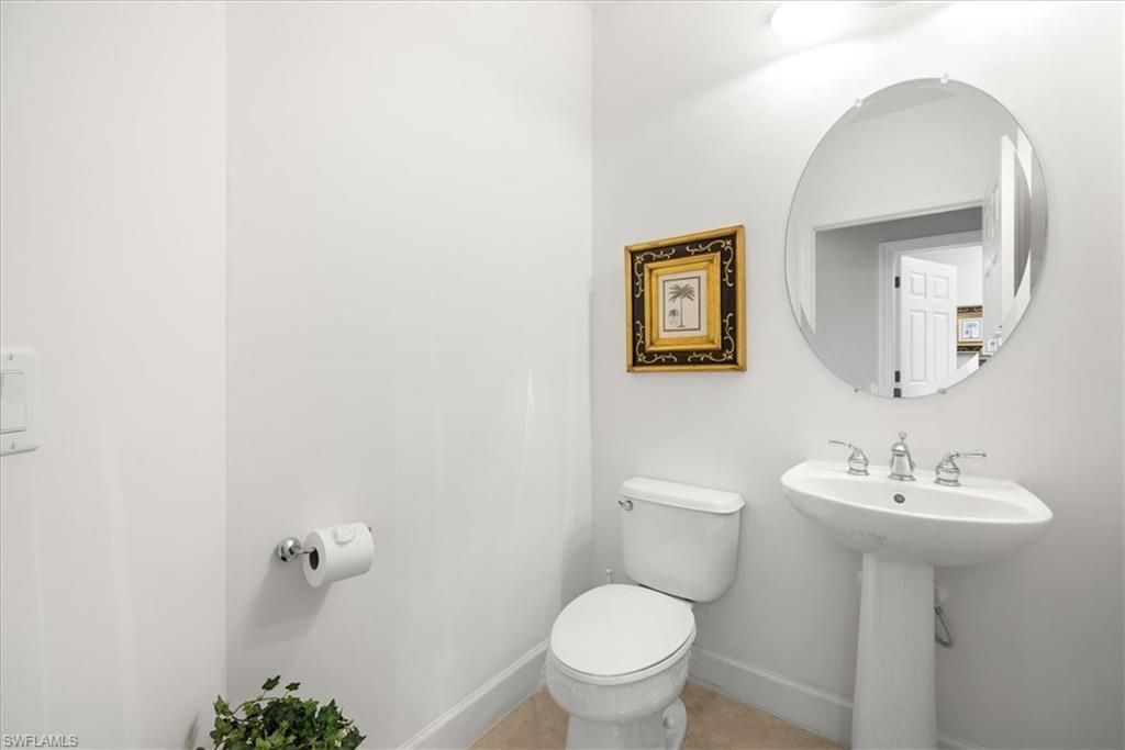 8051 Players Cove Dr, Unit 102, Naples, FL 34113 Photo