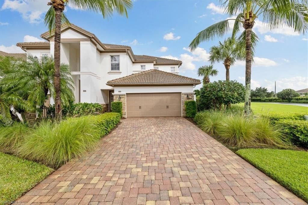 8051 Players Cove Dr, Unit 102, Naples, FL 34113 Photo
