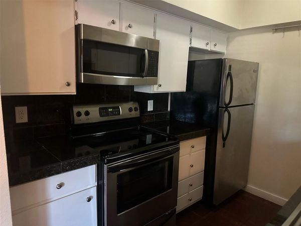 1509 W 39 1/2 ST, Unit 104, Austin, TX 78756