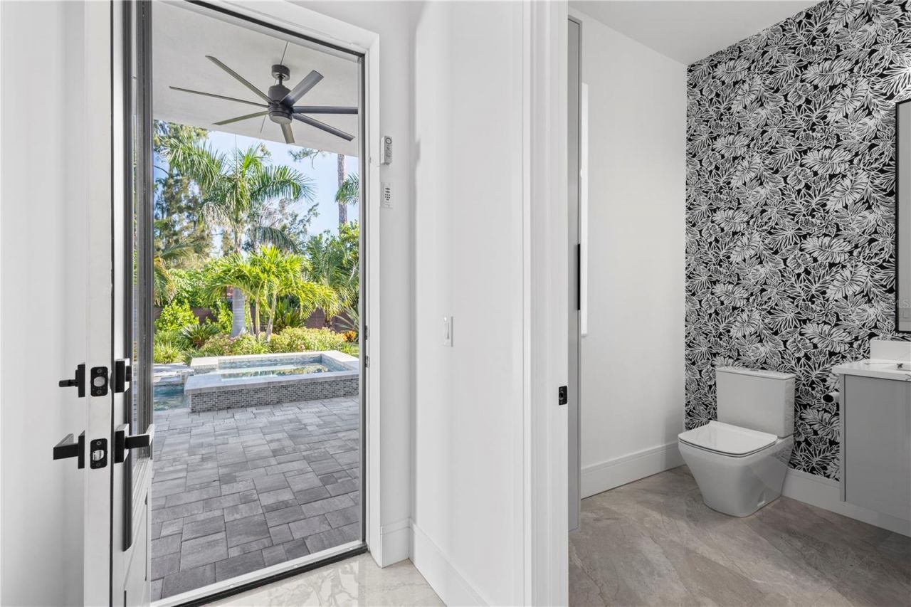 2456 Missara Lane, Sarasota, FL 34231 Photo