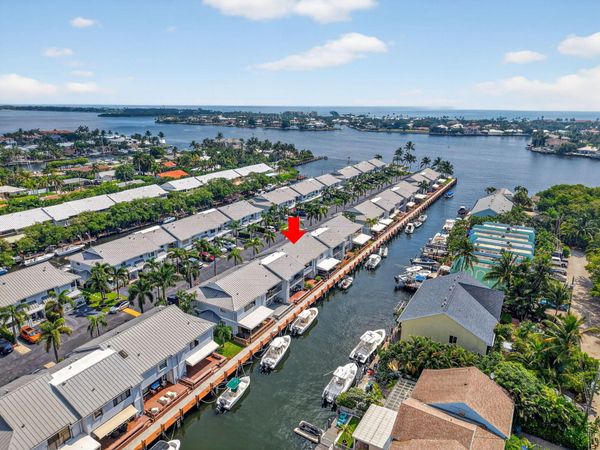718 NE 12th Terrace, Unit 4, Boynton Beach, FL 33435
