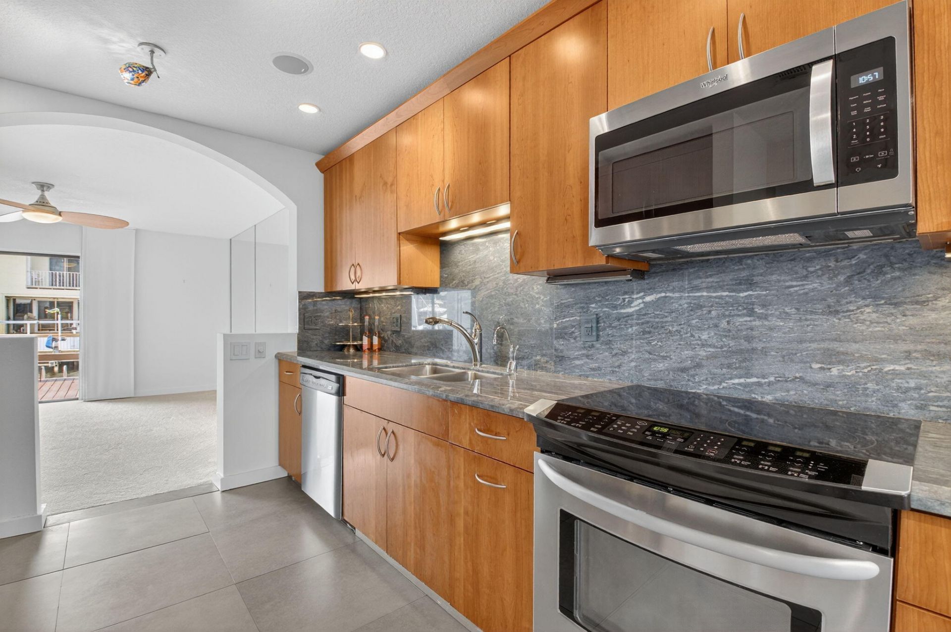 718 NE 12th Terrace, Unit 4, Boynton Beach, FL 33435 Photo