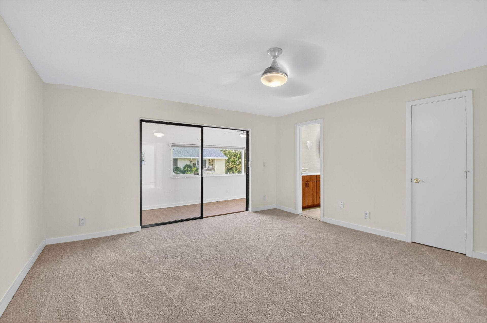 718 NE 12th Terrace, Unit 4, Boynton Beach, FL 33435 Photo