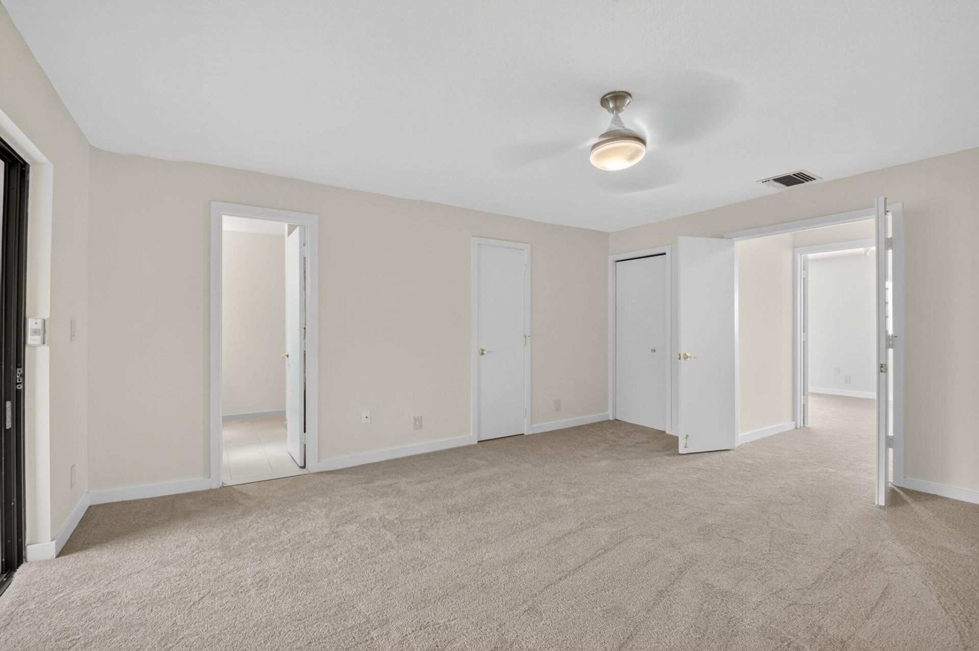 718 NE 12th Terrace, Unit 4, Boynton Beach, FL 33435 Photo