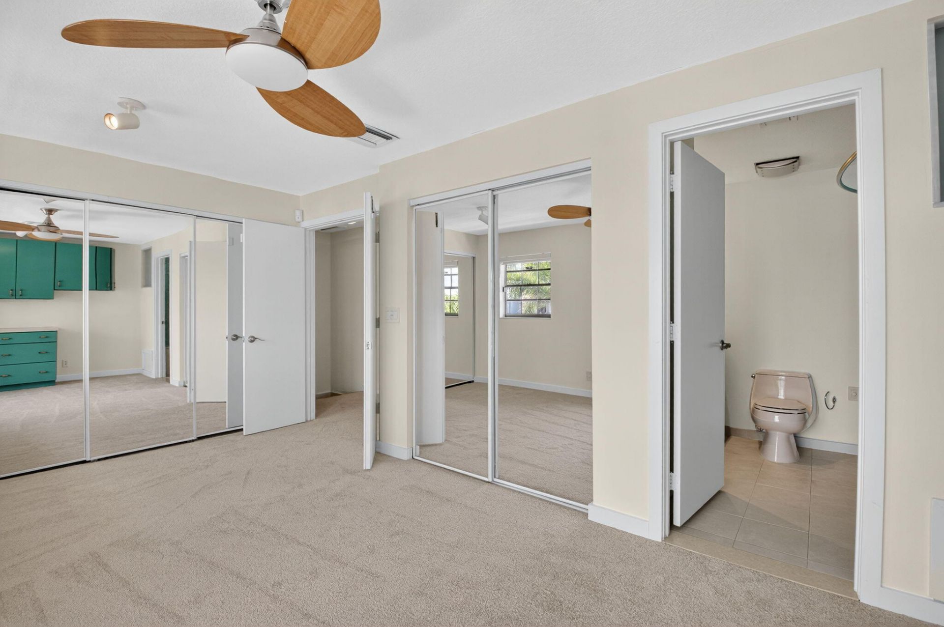 718 NE 12th Terrace, Unit 4, Boynton Beach, FL 33435 Photo