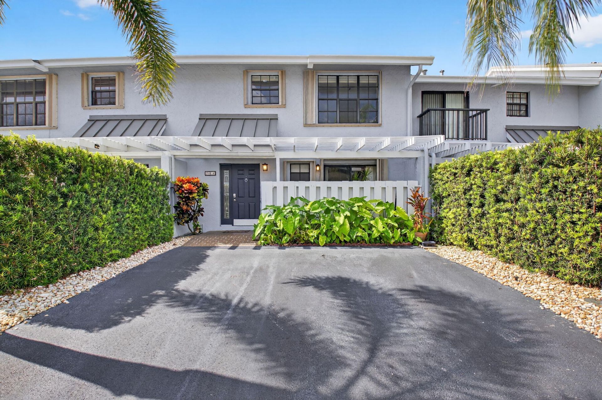 718 NE 12th Terrace, Unit 4, Boynton Beach, FL 33435 Photo