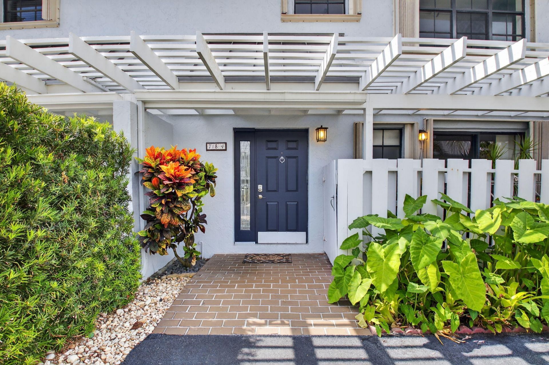 718 NE 12th Terrace, Unit 4, Boynton Beach, FL 33435 Photo