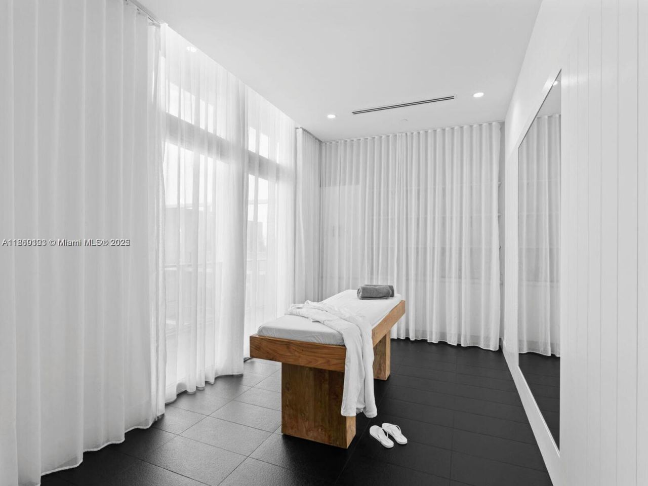 2000 Metropica Way, Unit 2509, Sunrise, FL 33323 Photo