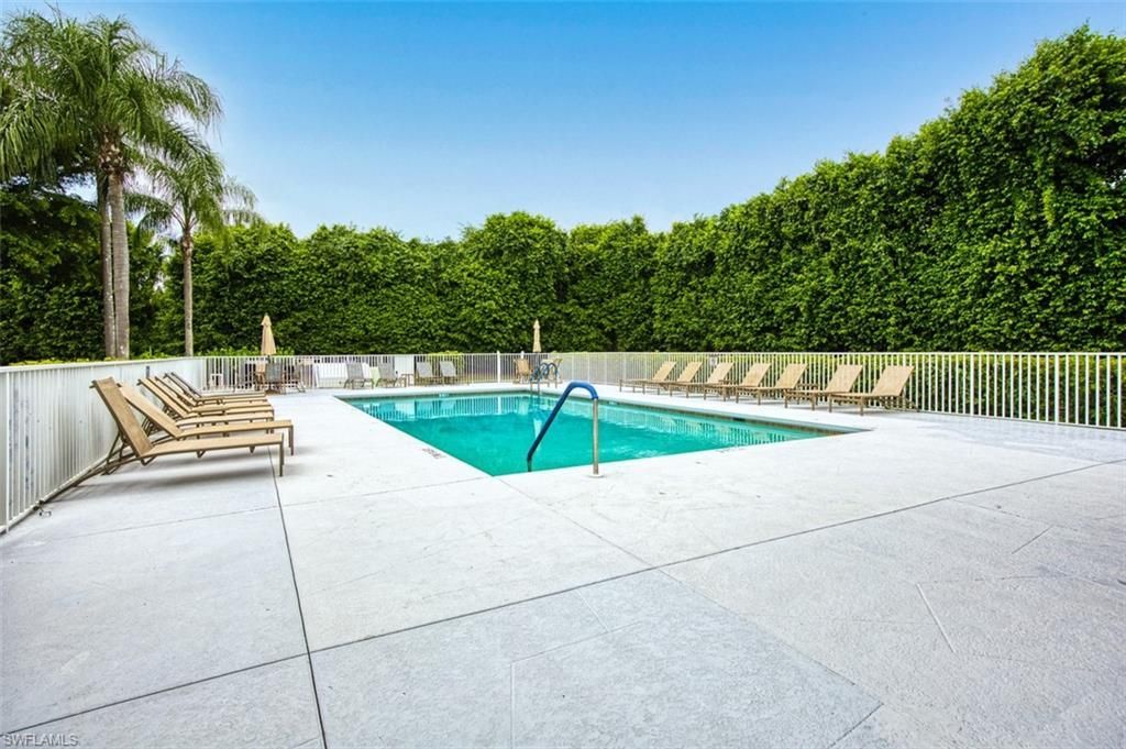 10275 Bismark Palm Way, Unit 1124, Fort Myers, FL 33966 Photo