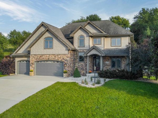 3419 Whistling Wind Way, Sun Prairie, WI 53590