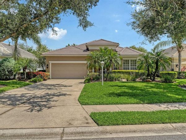 6909 LENNOX PLACE, BRADENTON, FL 34201