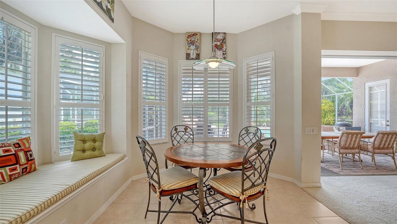 6909 Lennox Place, Bradenton, FL 34201 Photo