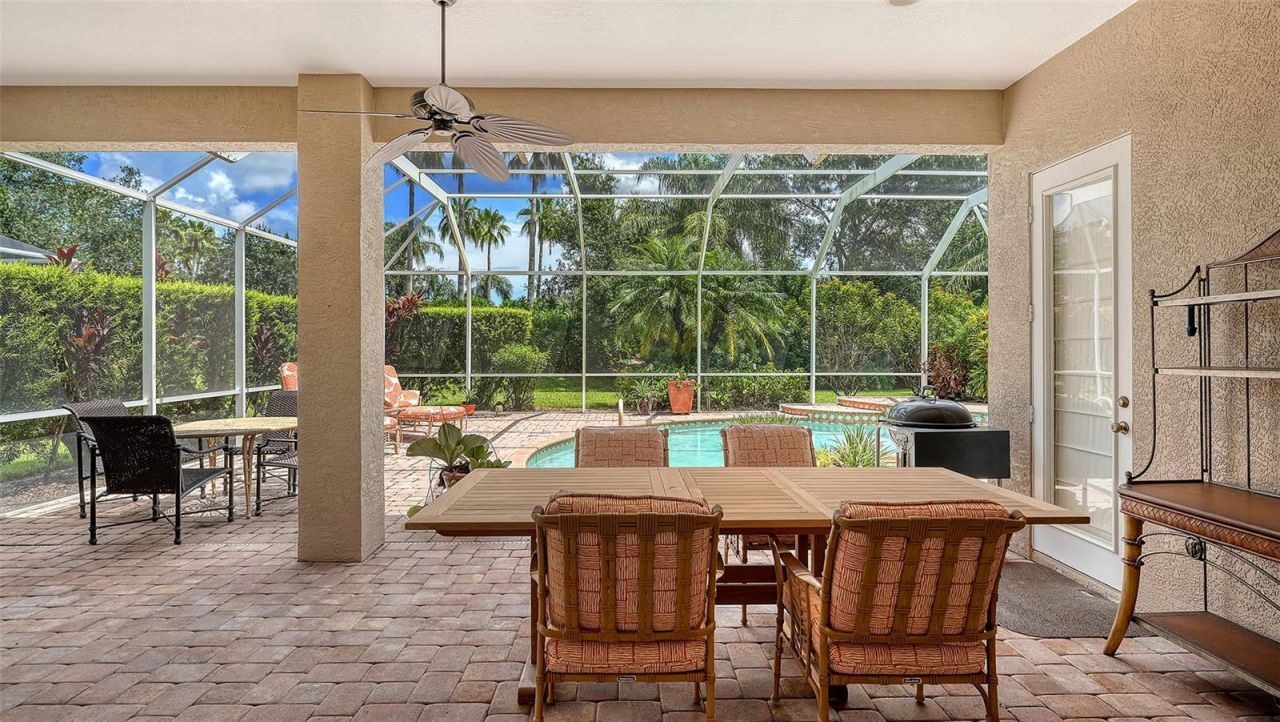 6909 Lennox Place, Bradenton, FL 34201 Photo