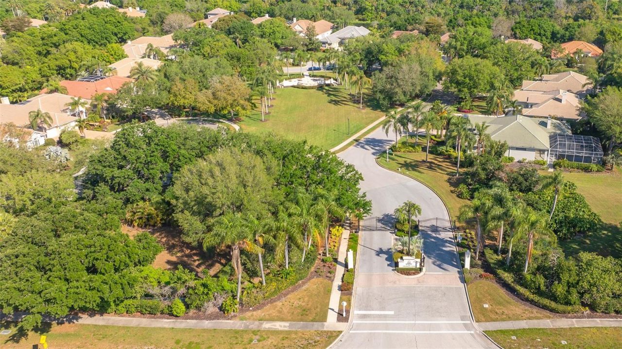 6909 Lennox Place, Bradenton, FL 34201 Photo