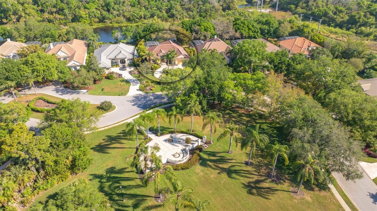 6909 Lennox Place, Bradenton, FL 34201 Photo