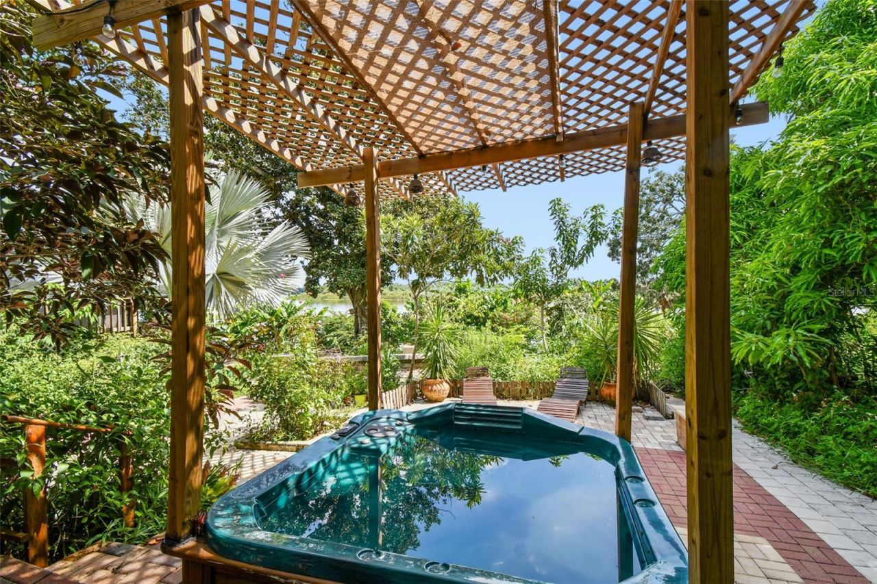 3203 E Yukon Street, Tampa, FL 33604 Photo