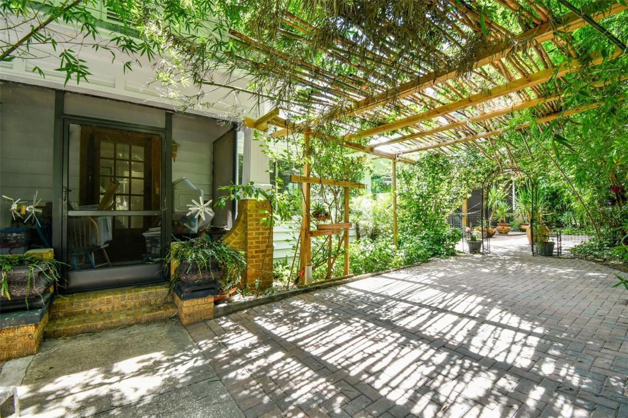 3203 E Yukon Street, Tampa, FL 33604 Photo