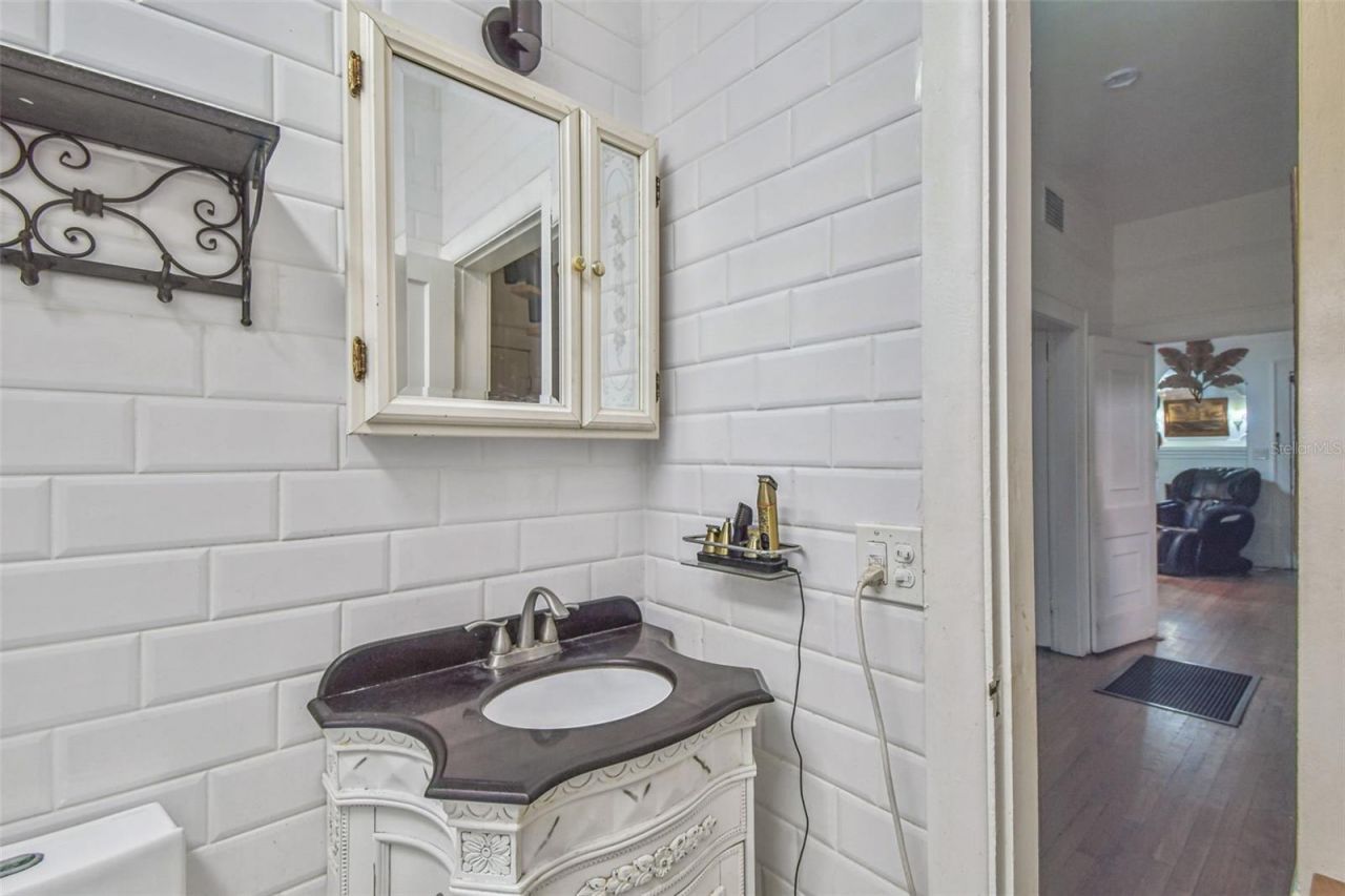 3203 E Yukon Street, Tampa, FL 33604 Photo