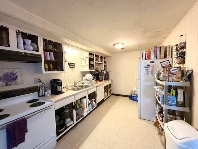 160 E Channel Street, Kirkersville, OH 43033 Photo 5