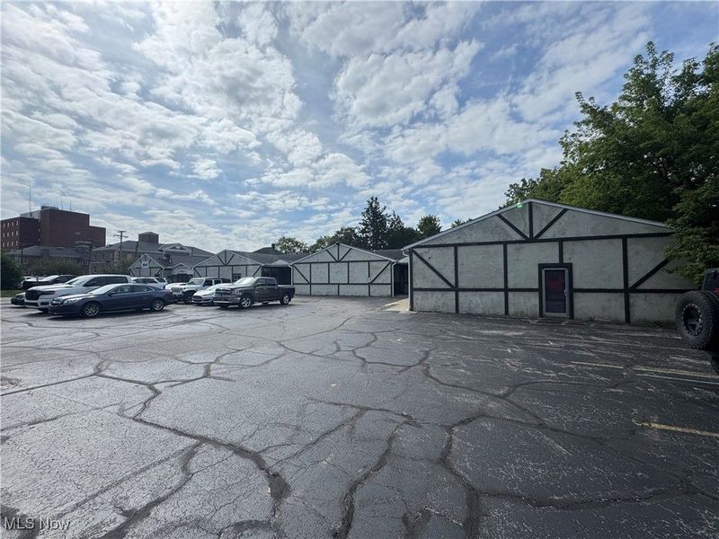 438-448 S Meridian Street, Ravenna, OH 44266 Photo 4