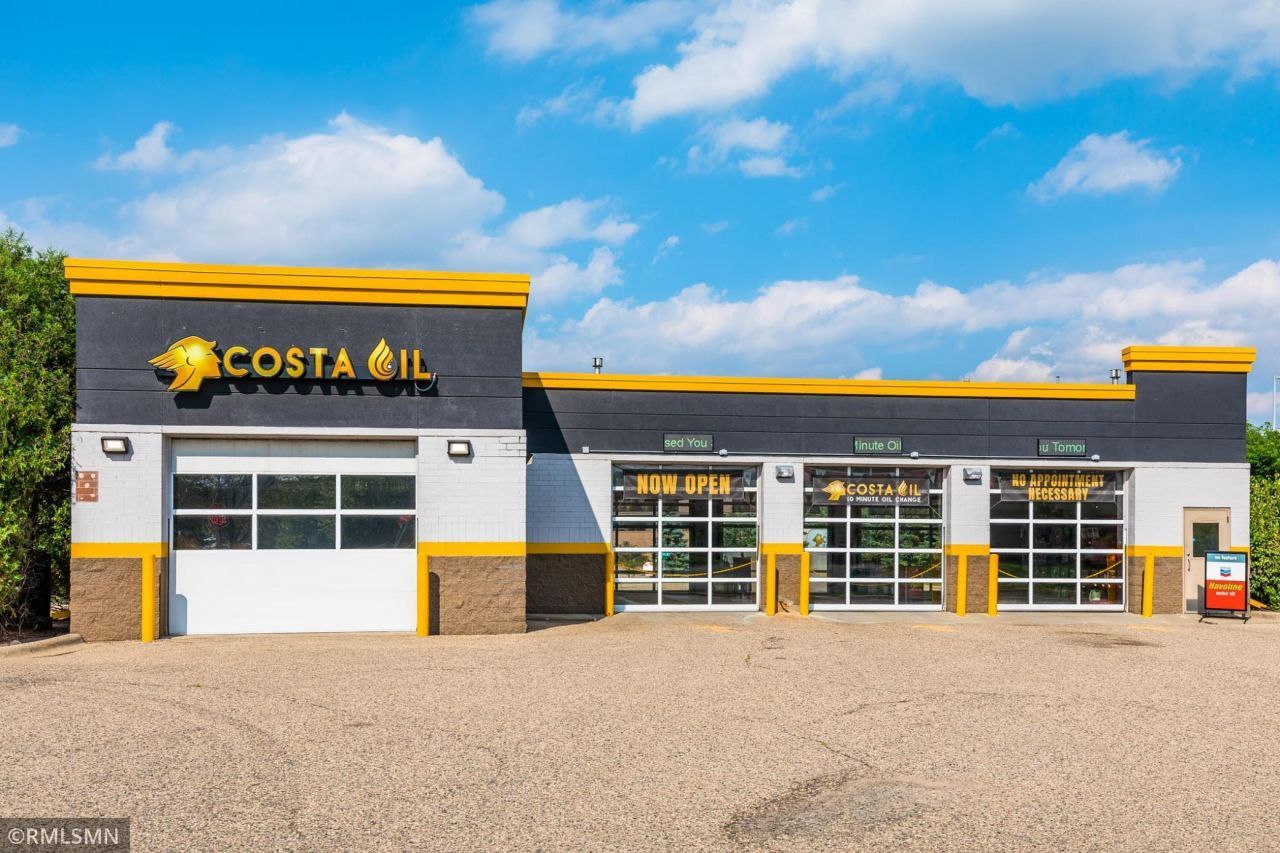 7479 Egan Drive, Savage, MN 55378