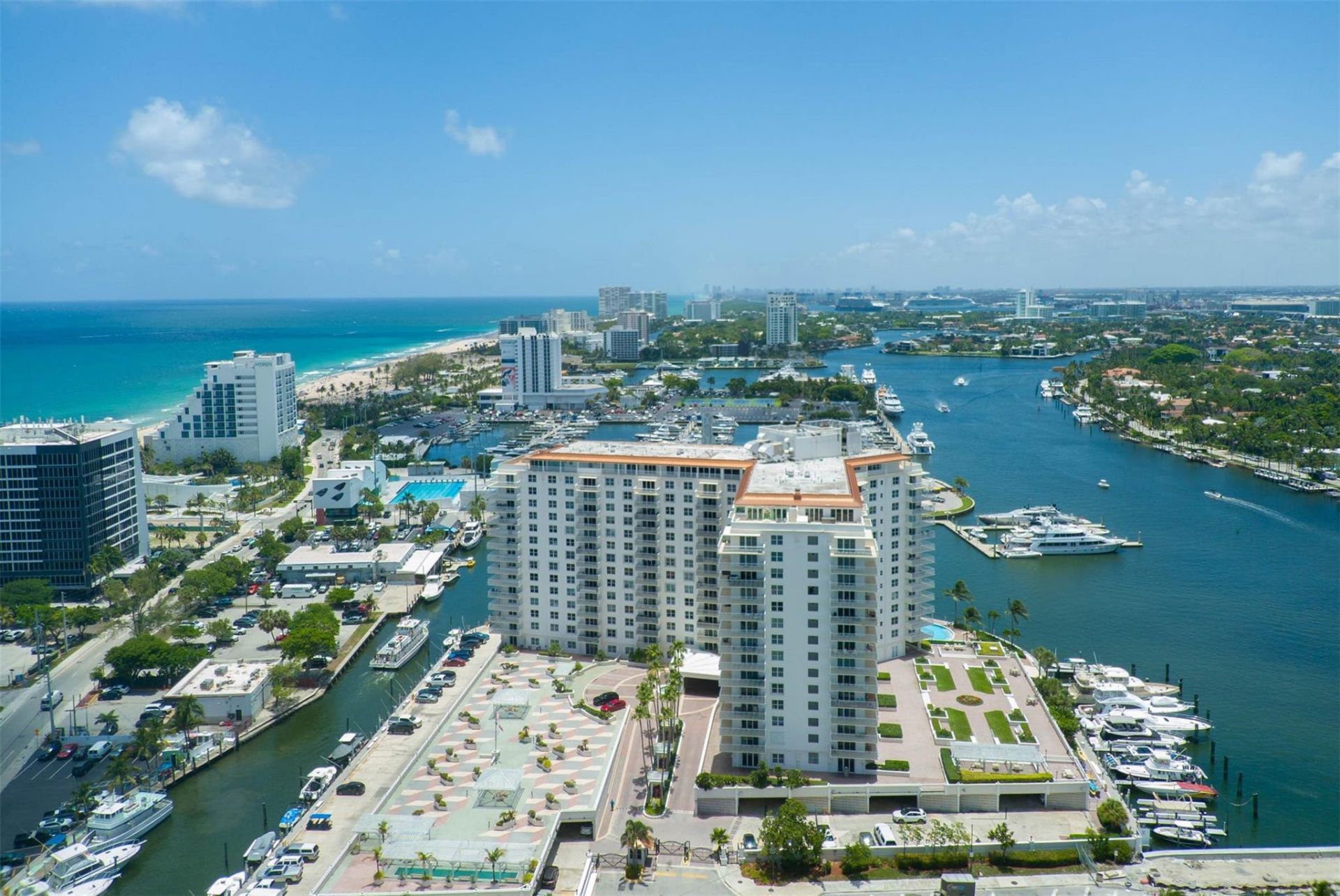 1 Las Olas Circle, Unit 1501, Fort Lauderdale, FL 33316 Photo