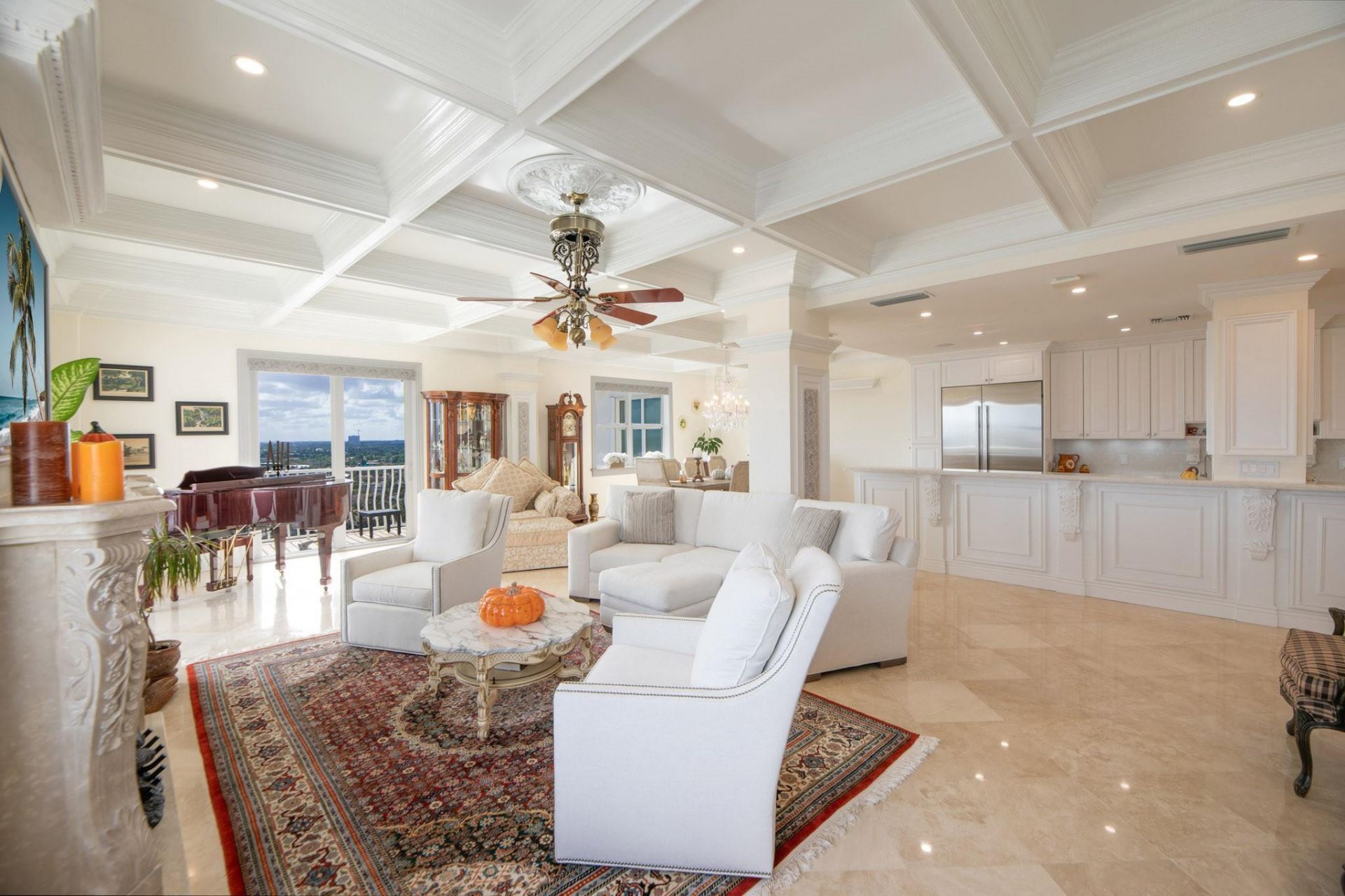 1 Las Olas Circle, Unit 1501, Fort Lauderdale, FL 33316 Photo