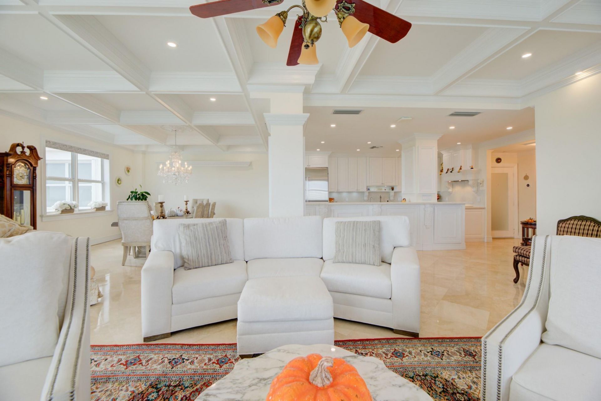 1 Las Olas Circle, Unit 1501, Fort Lauderdale, FL 33316 Photo