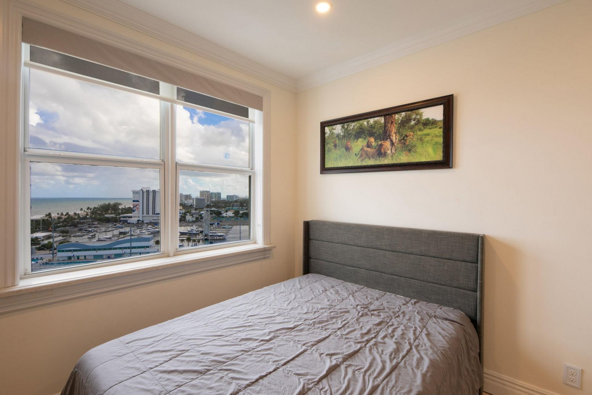 1 Las Olas Circle, Unit 1501, Fort Lauderdale, FL 33316 Photo