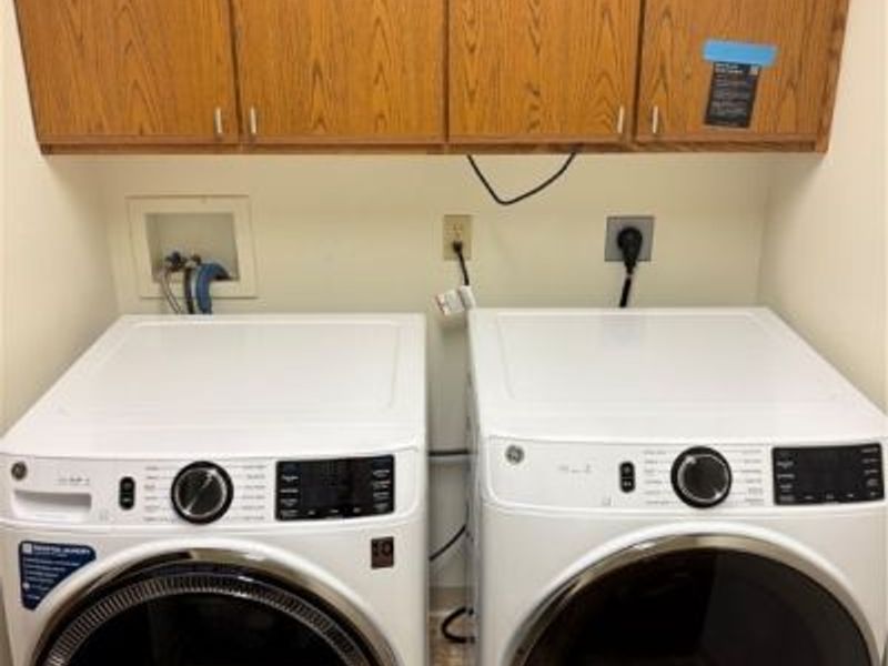 6695 Clingan Road, Unit 24, Poland, OH 44514 Photo 9