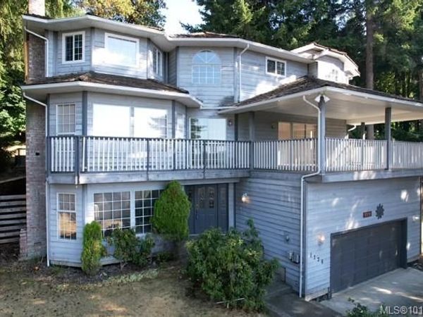 1376 Algonkin Rd, Duncan, BC V9L 5N9