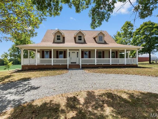 1443 Madison 212, Fredericktown, MO 63645