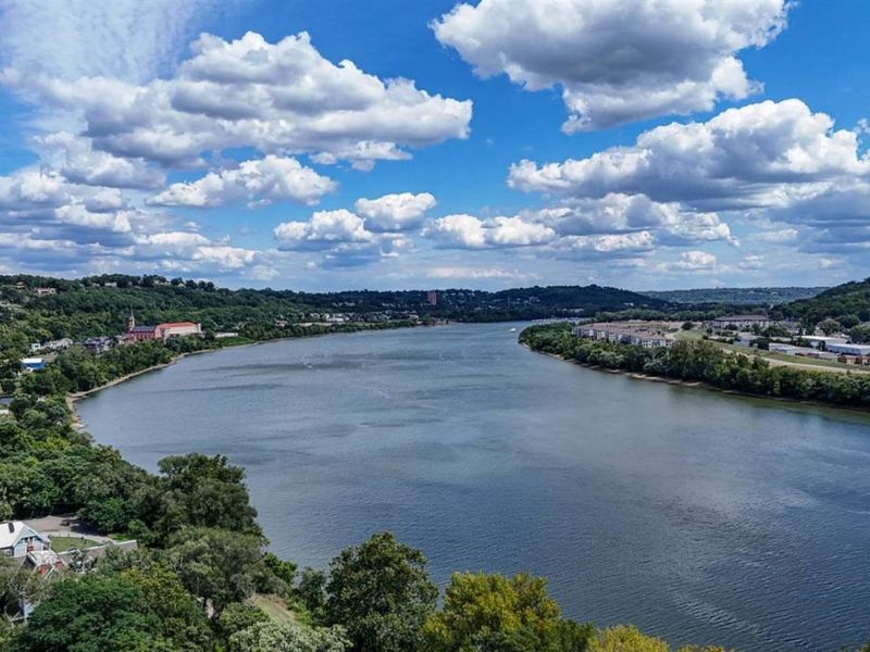 1932 Riverside Drive, Cincinnati, OH 45202 Photo 2