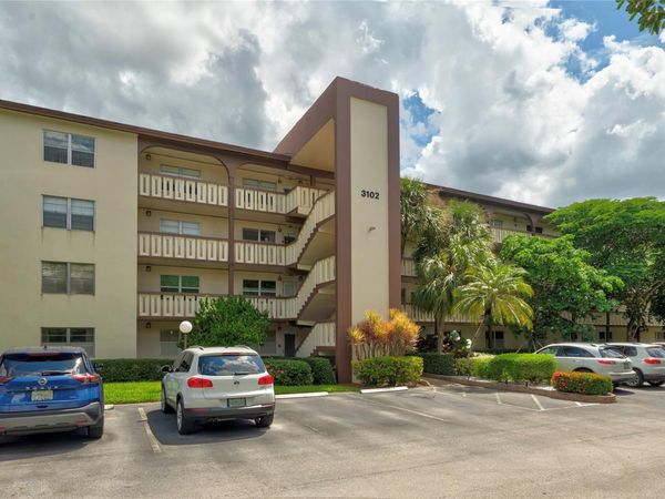 3102 Portofino Point, Unit K3, Coconut Creek, FL 33066