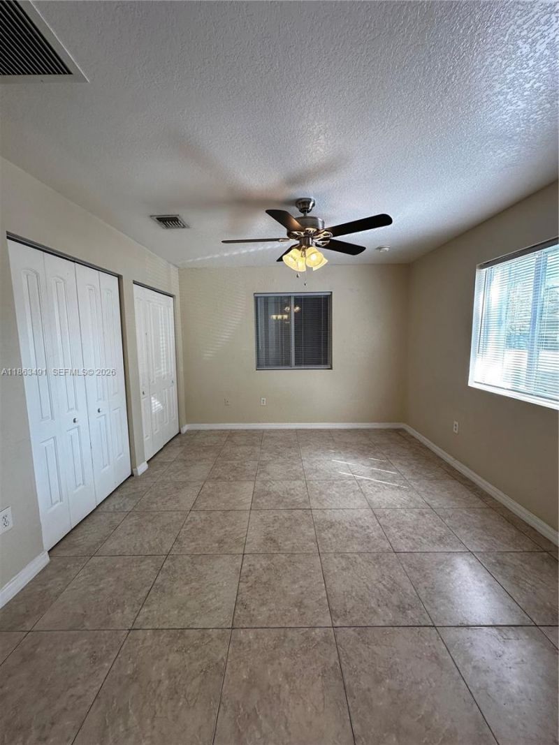 1465 NW 59th St, Unit 1465, Miami, FL 33142 Photo