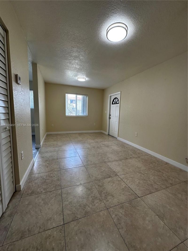 1465 NW 59th St, Unit 1465, Miami, FL 33142 Photo