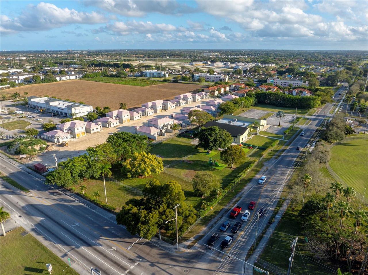 1200 NE 8th St, Homestead, FL 33033 Photo