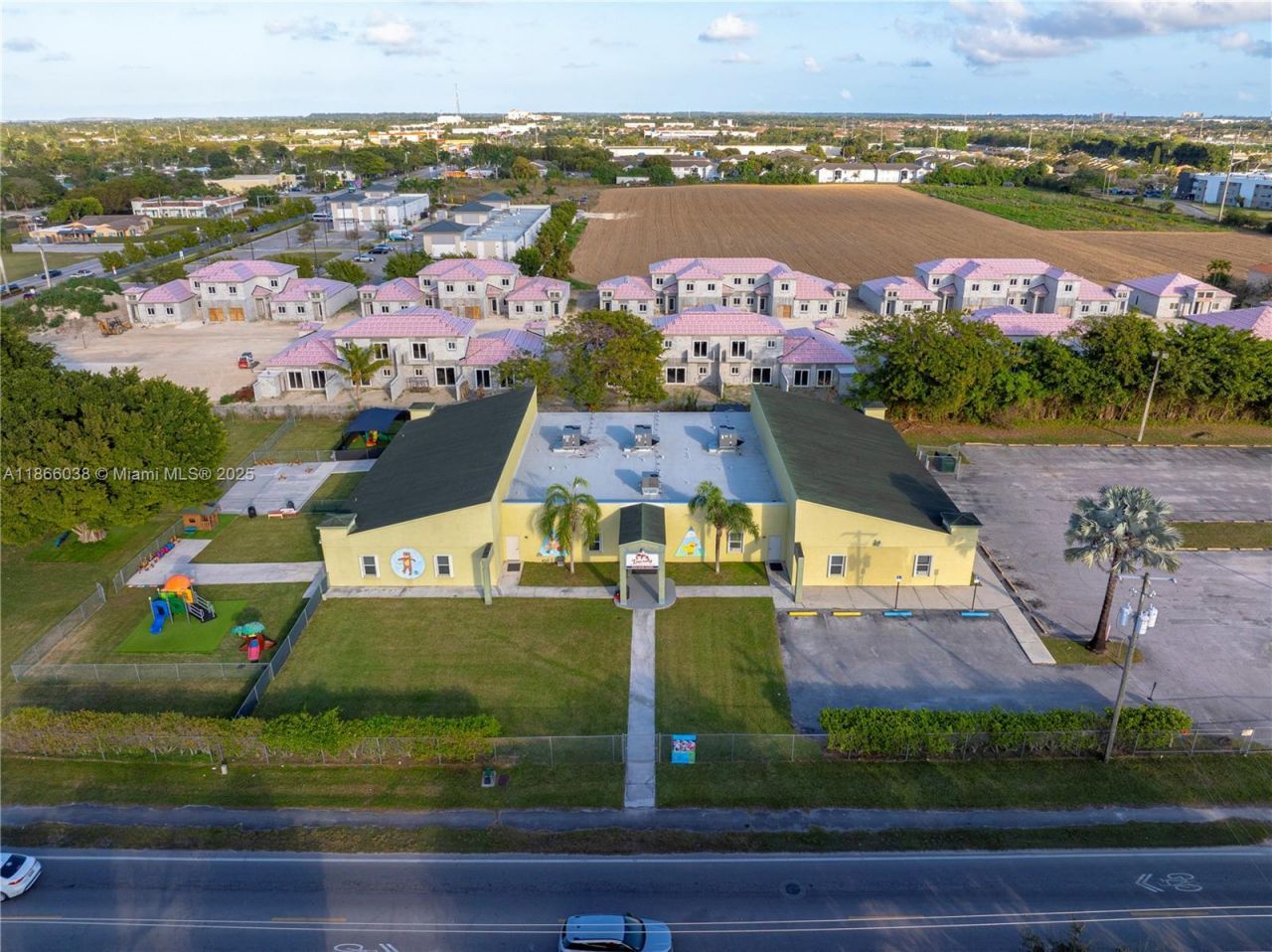 1200 NE 8th St, Homestead, FL 33033 Photo