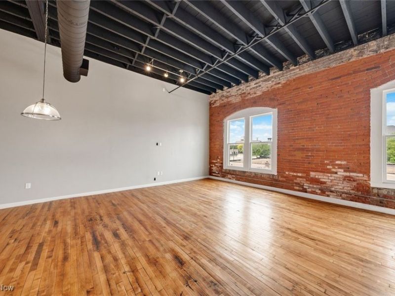 2220 Superior Viaduct, Cleveland, OH 44113 Photo 31