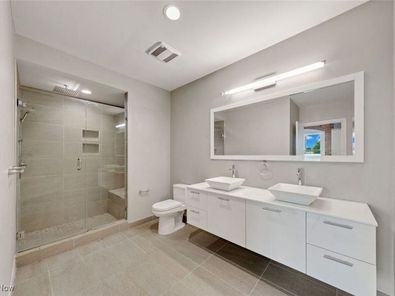 2220 Superior Viaduct, Cleveland, OH 44113 Photo 40