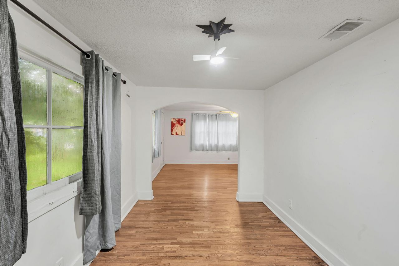 1507 Sumner Avenue Photo 9