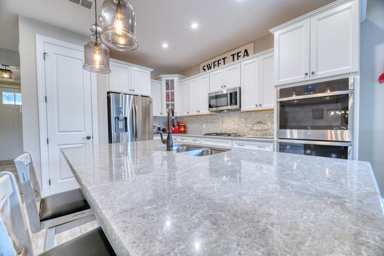 344 Seaside Trail Photo 12