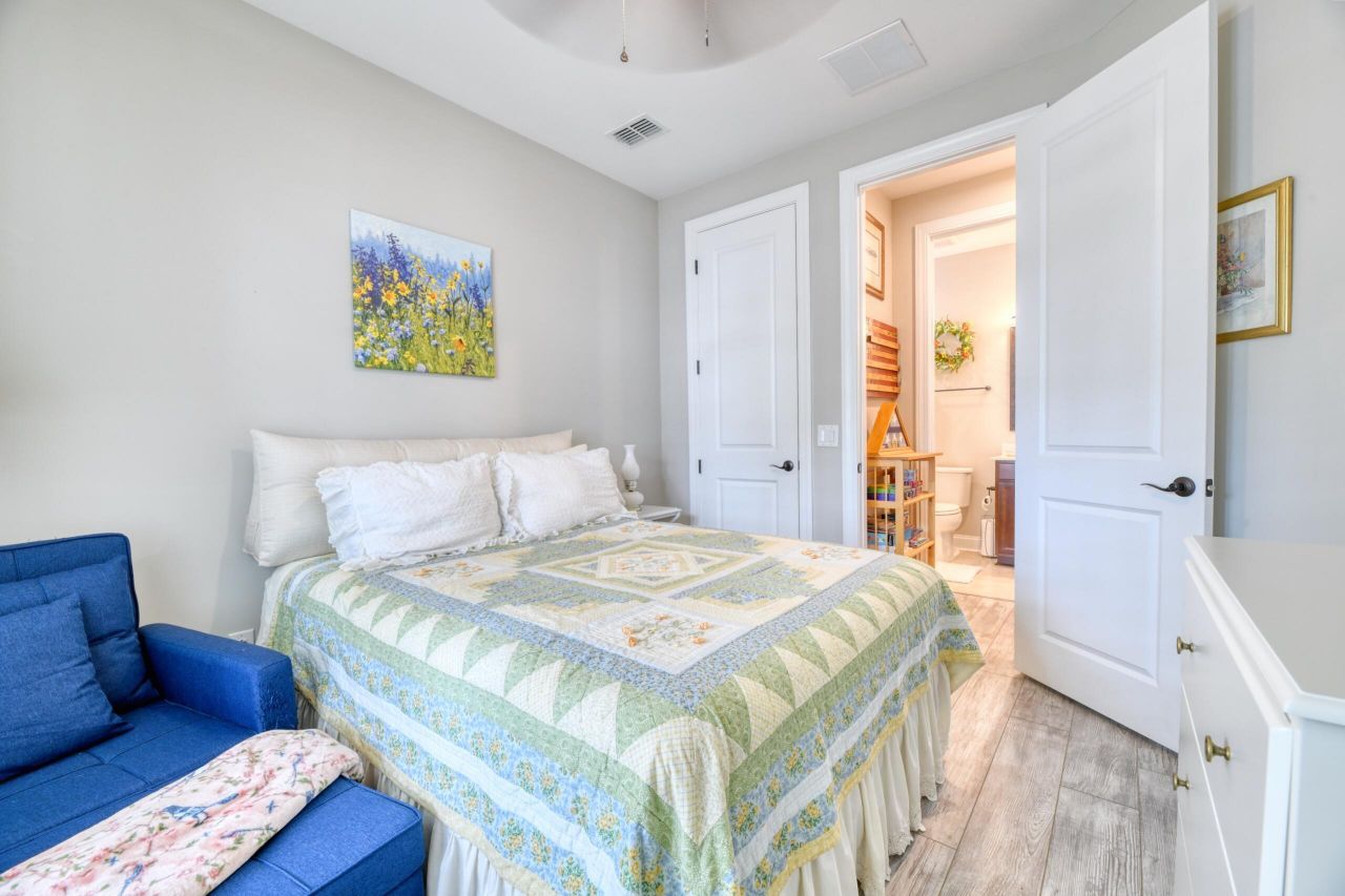 344 Seaside Trail Photo 7